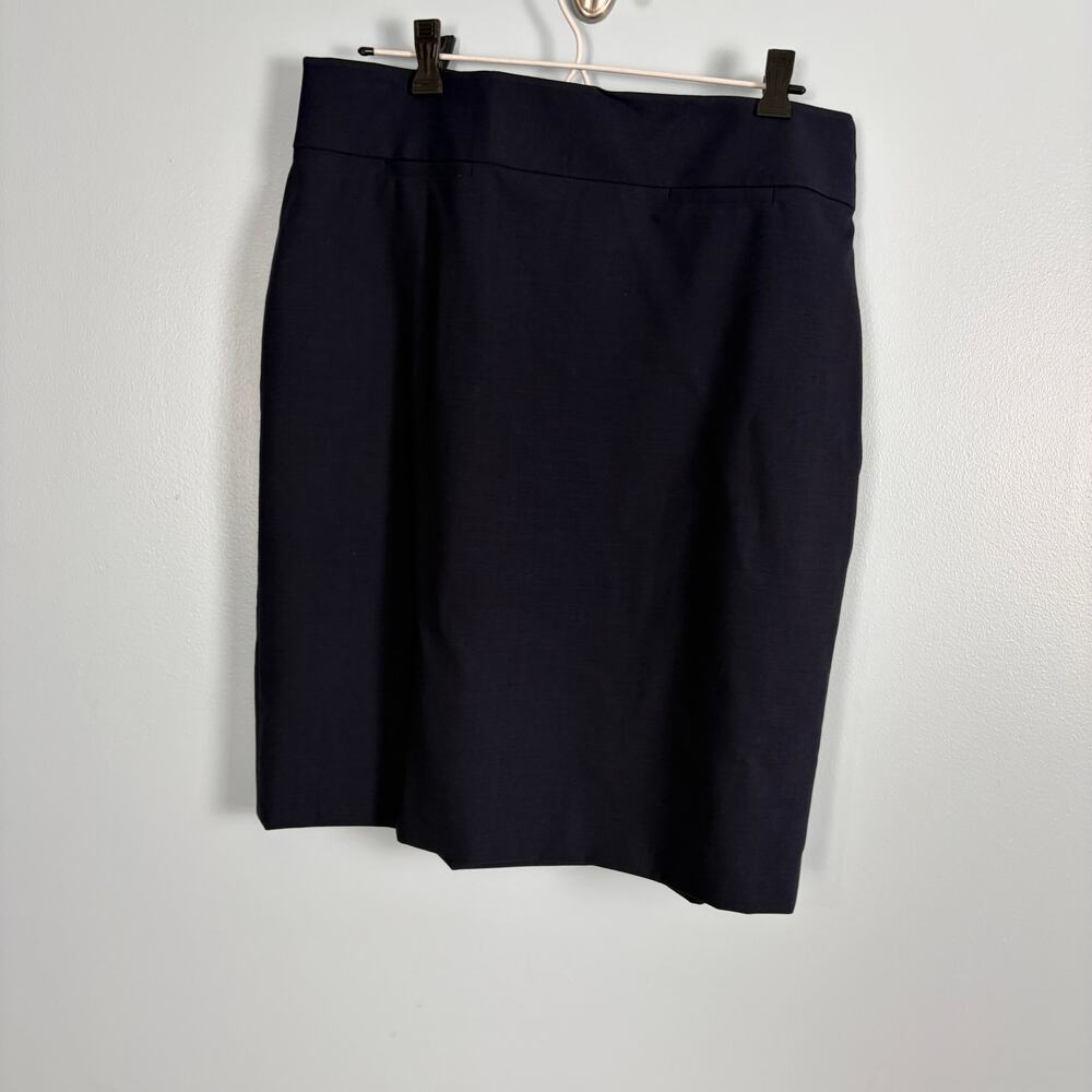 NWT Banana Republic Navy Wool Stretch Skirt Size 12 Old Money Quiet Luxury